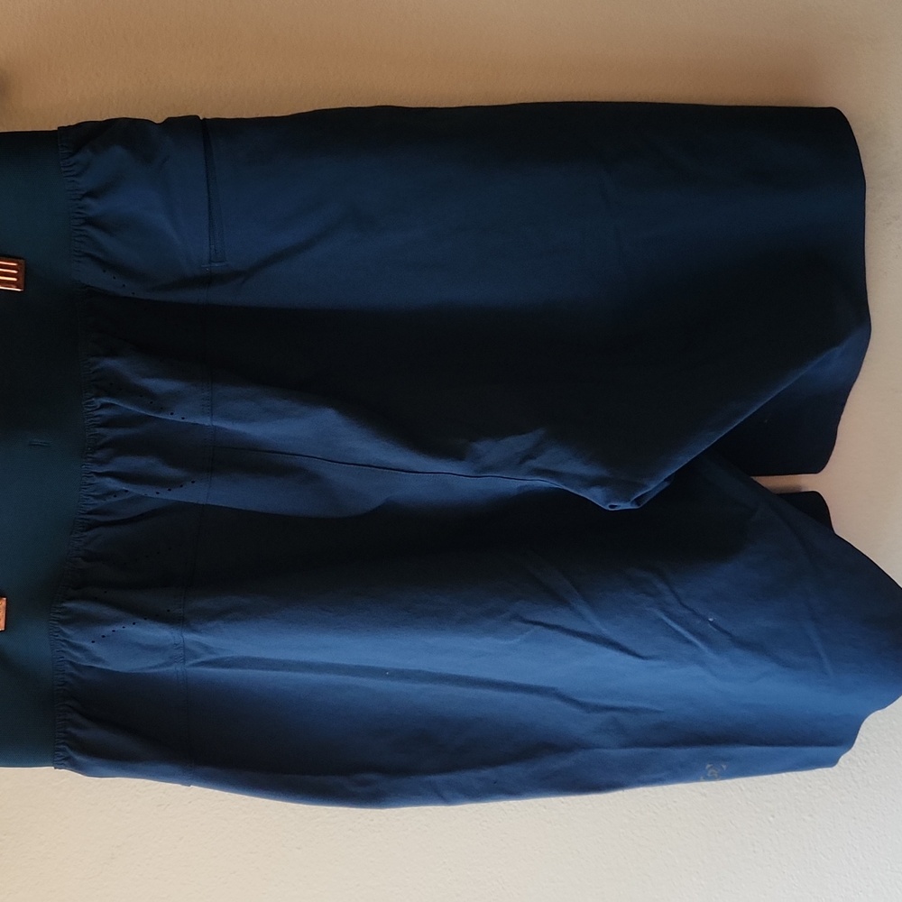 Lululemon Men's T.H.E short 10” linerless, Size S - Picture 5 of 11